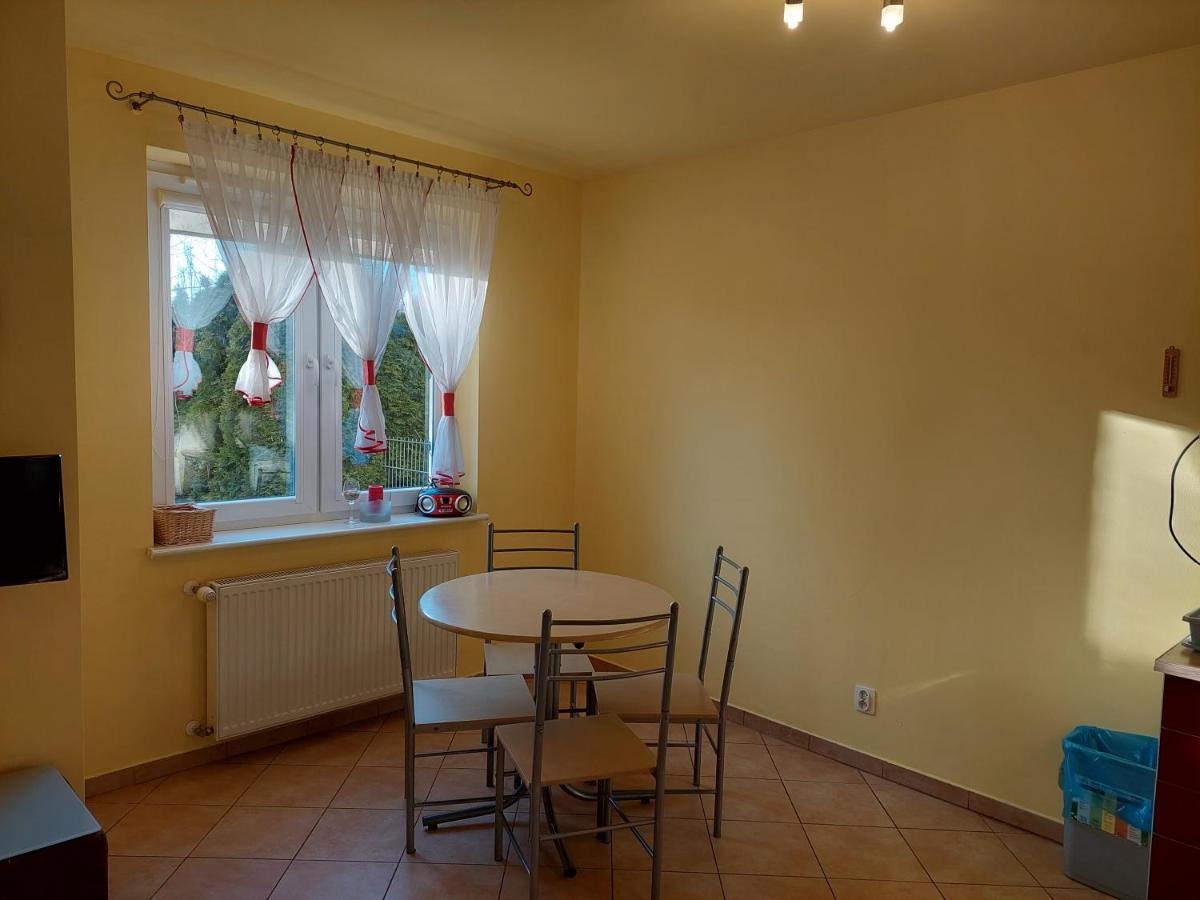 Apartament Z Ogrodkiem コウォブジェク エクステリア 写真